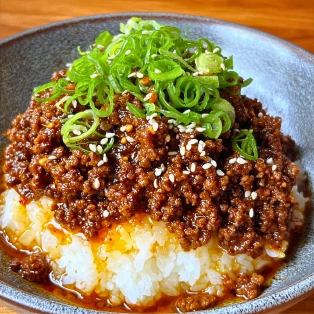 Delicious Ground Beef Hot Honey Bowl topped with fresh ingredients.